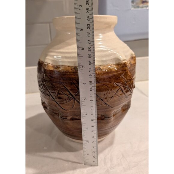 Whiskey Creek Pottery Vase Signed S. Kammerer 1974 Earthy Tone Intricate 3D - Picture 13 of 13